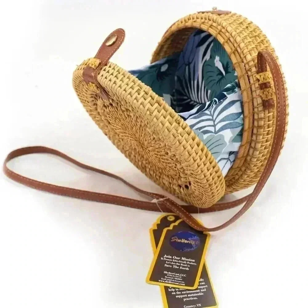 HANDMADE Round RATTAN Bag (Natural Color) - Picture 2 of 2